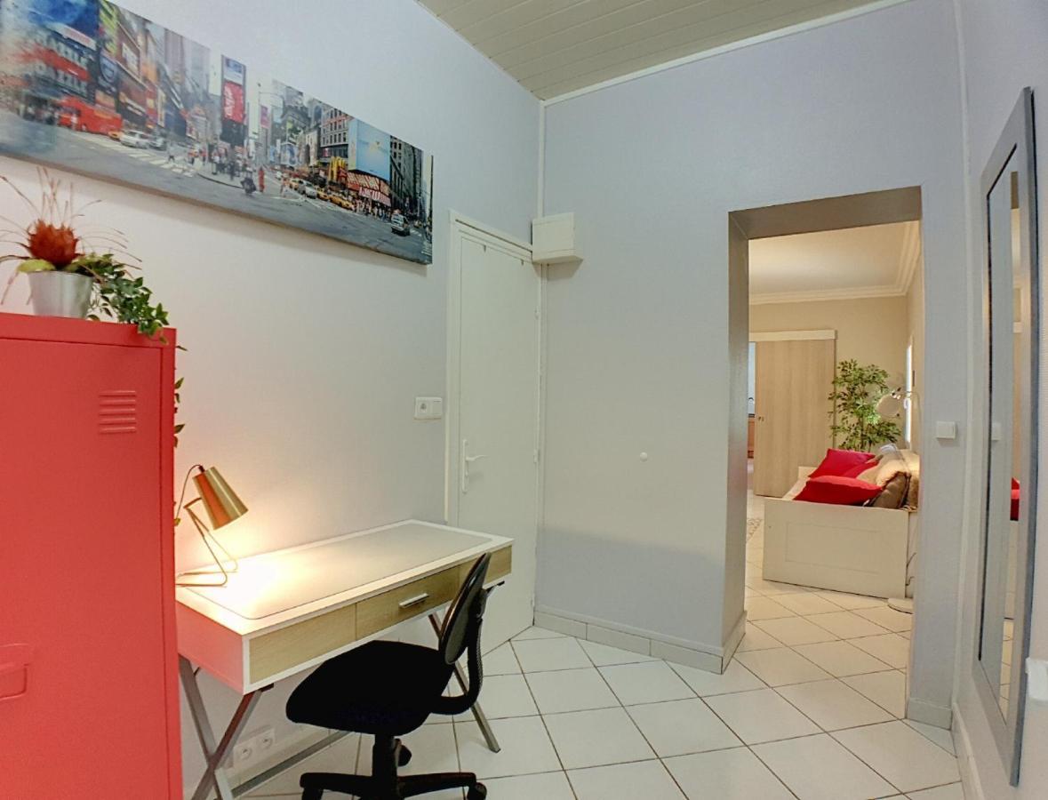 Stop Chez M Cozy # Qualite # Confort # Simplicite Pierre Benite Bagian luar foto